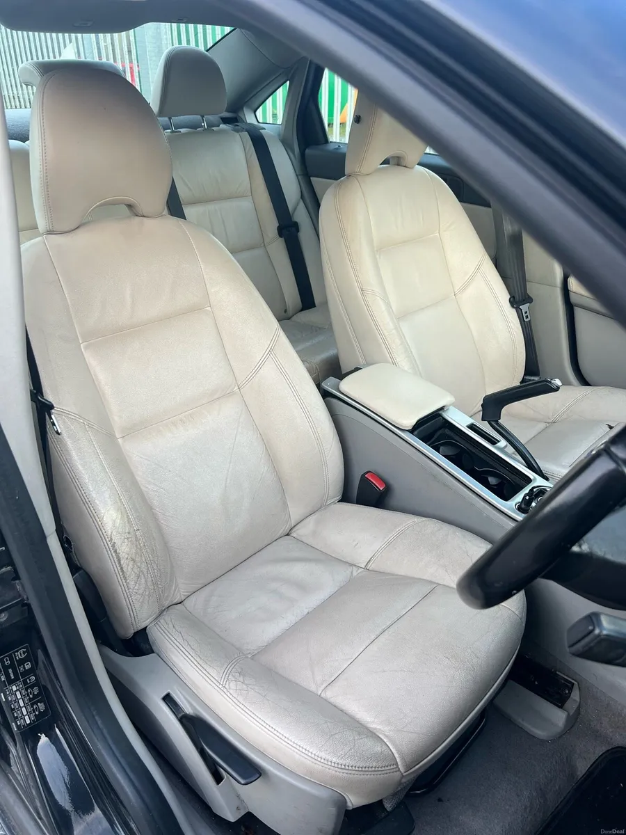 2012 Volvo S40 1.6 Diesel SE Manual - Image 4