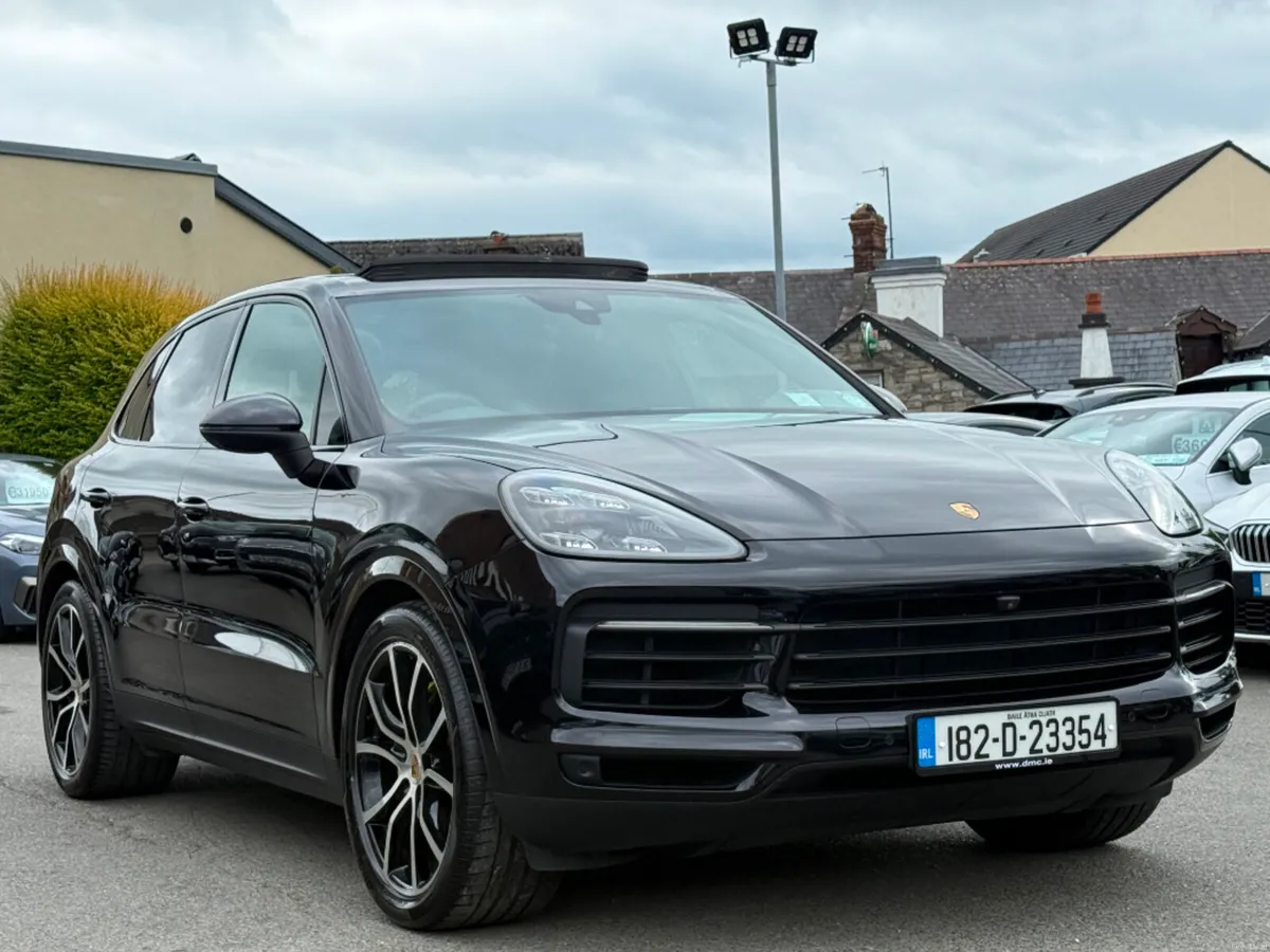 Porsche Cayenne 3.0 V6 E-HYBRID AUTO *NEW MODEL & - Image 3