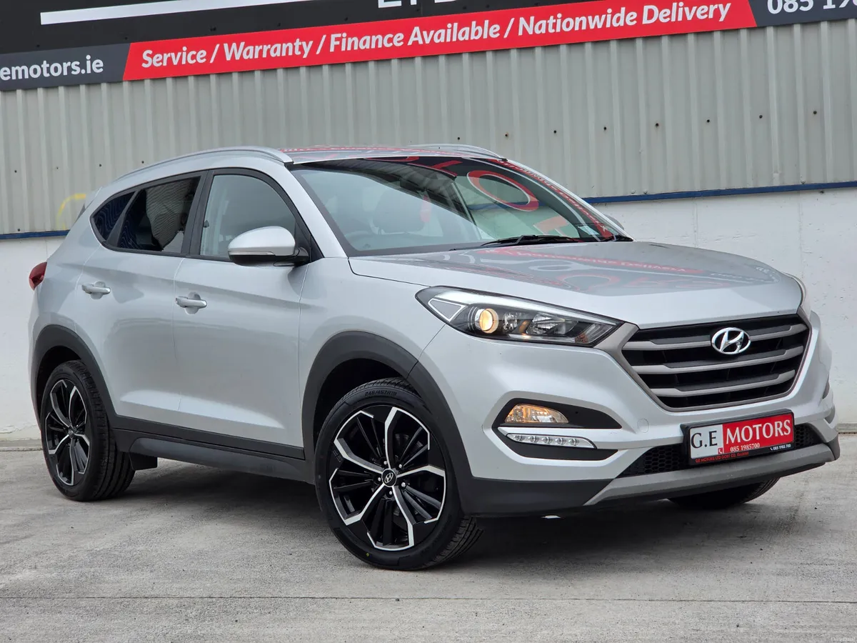 2018 Hyundai Tucson Executive model - Image 2