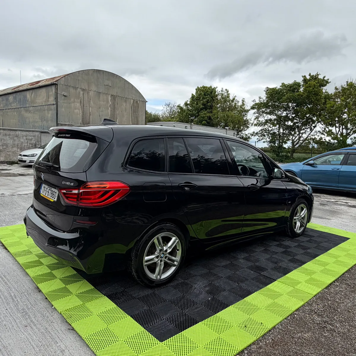 BMW 2-Series 2017 Automatic 7 Seater - Image 4
