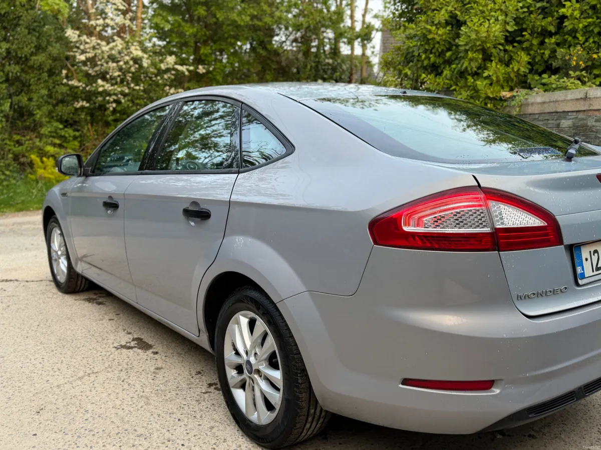 Ford Mondeo 2012 2.0 tdci - Image 4