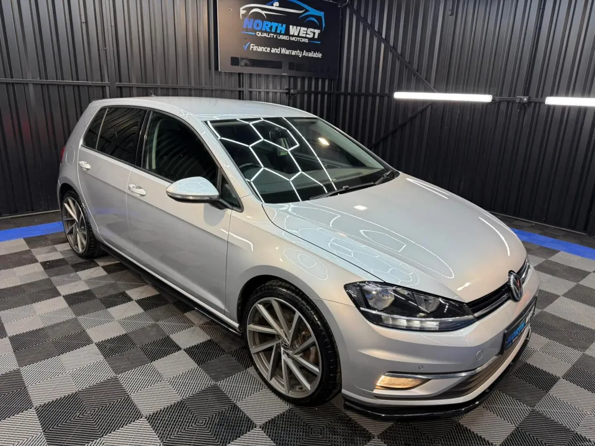 Volkswagen Golf 2019 1.6 Match - Image 1