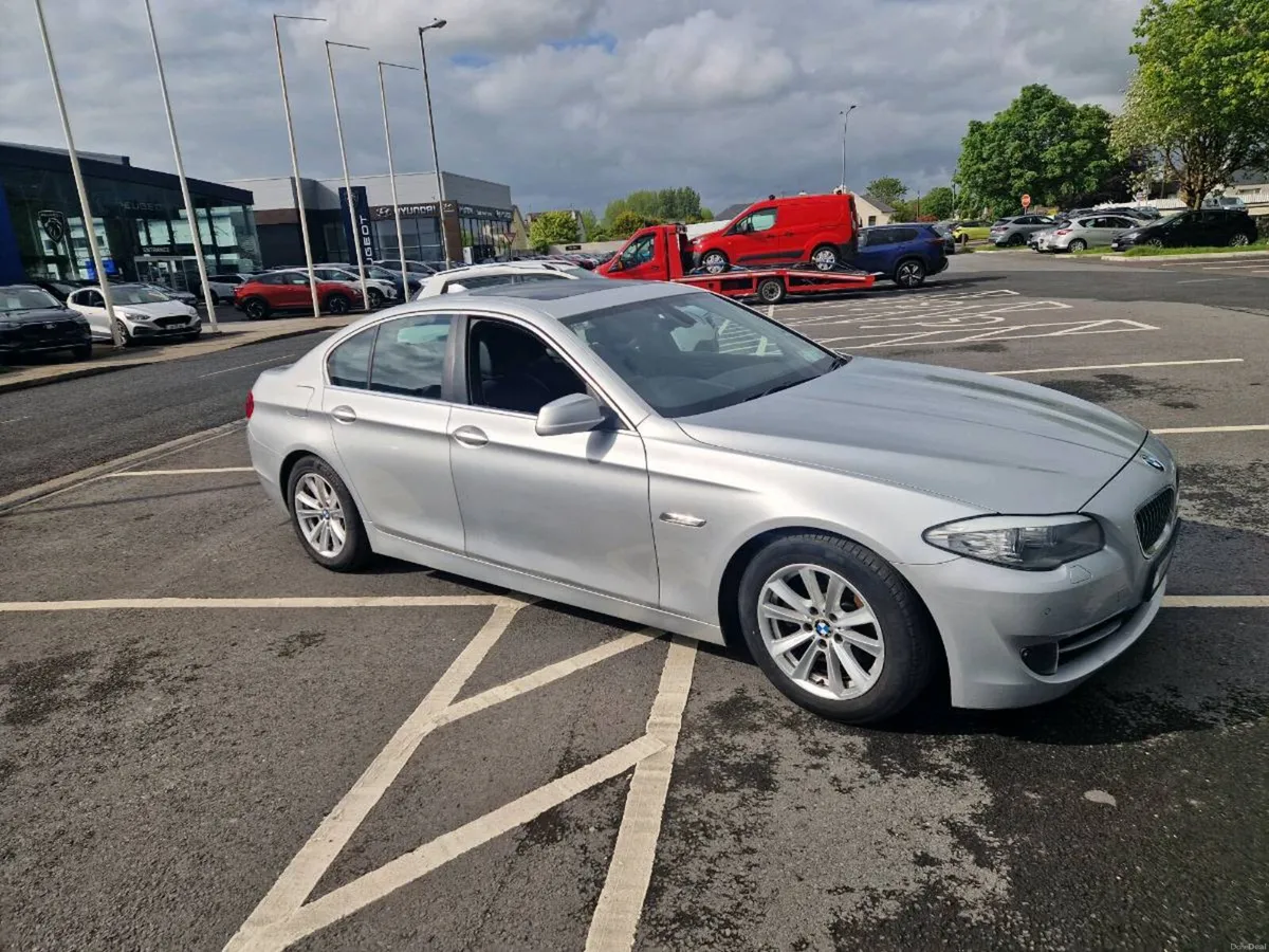 BMW 2010 5 Series F10 - Image 1