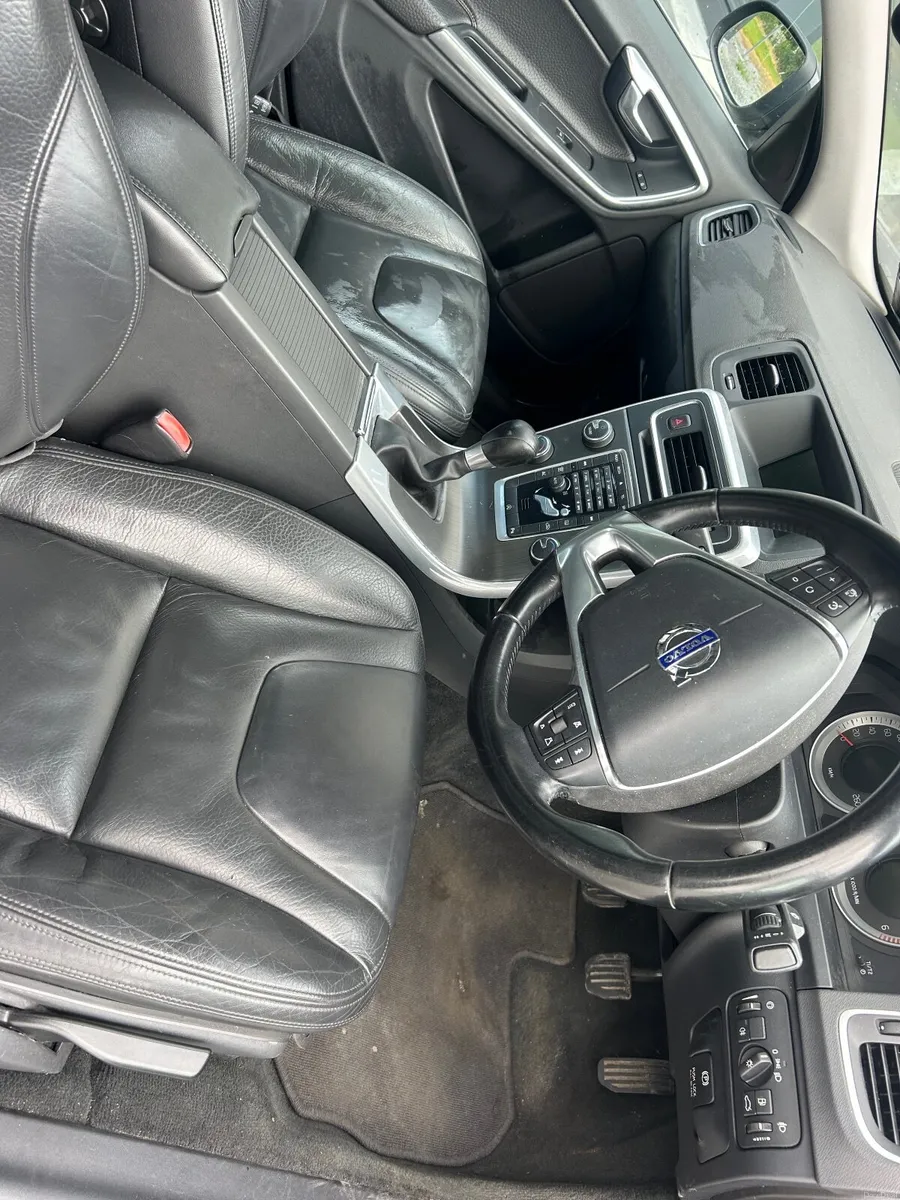 Volvo S60 2013 - Image 4