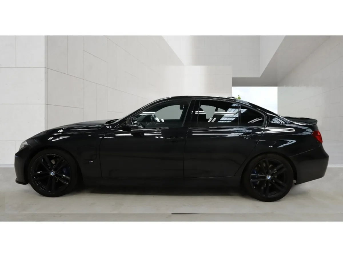 BMW 3-Series M SPORT SHADOW EDITION - Image 6