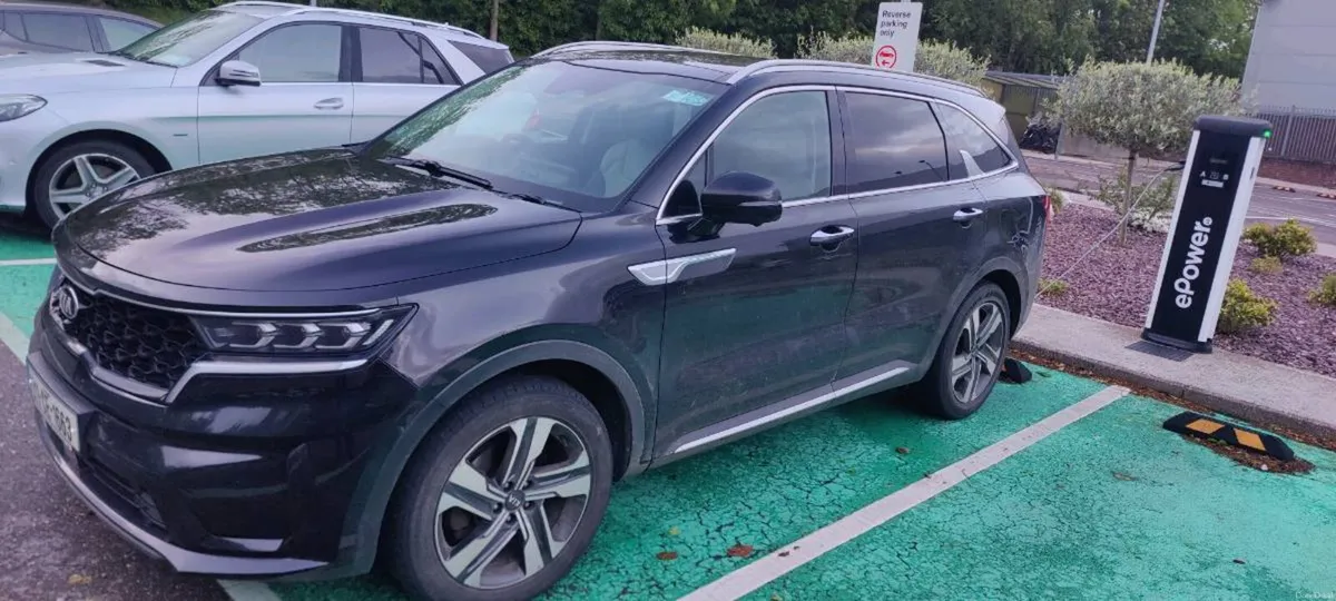 Kia Sorento 2021 K4 AWD Petrol PHEV 7 Seater Black - Image 1