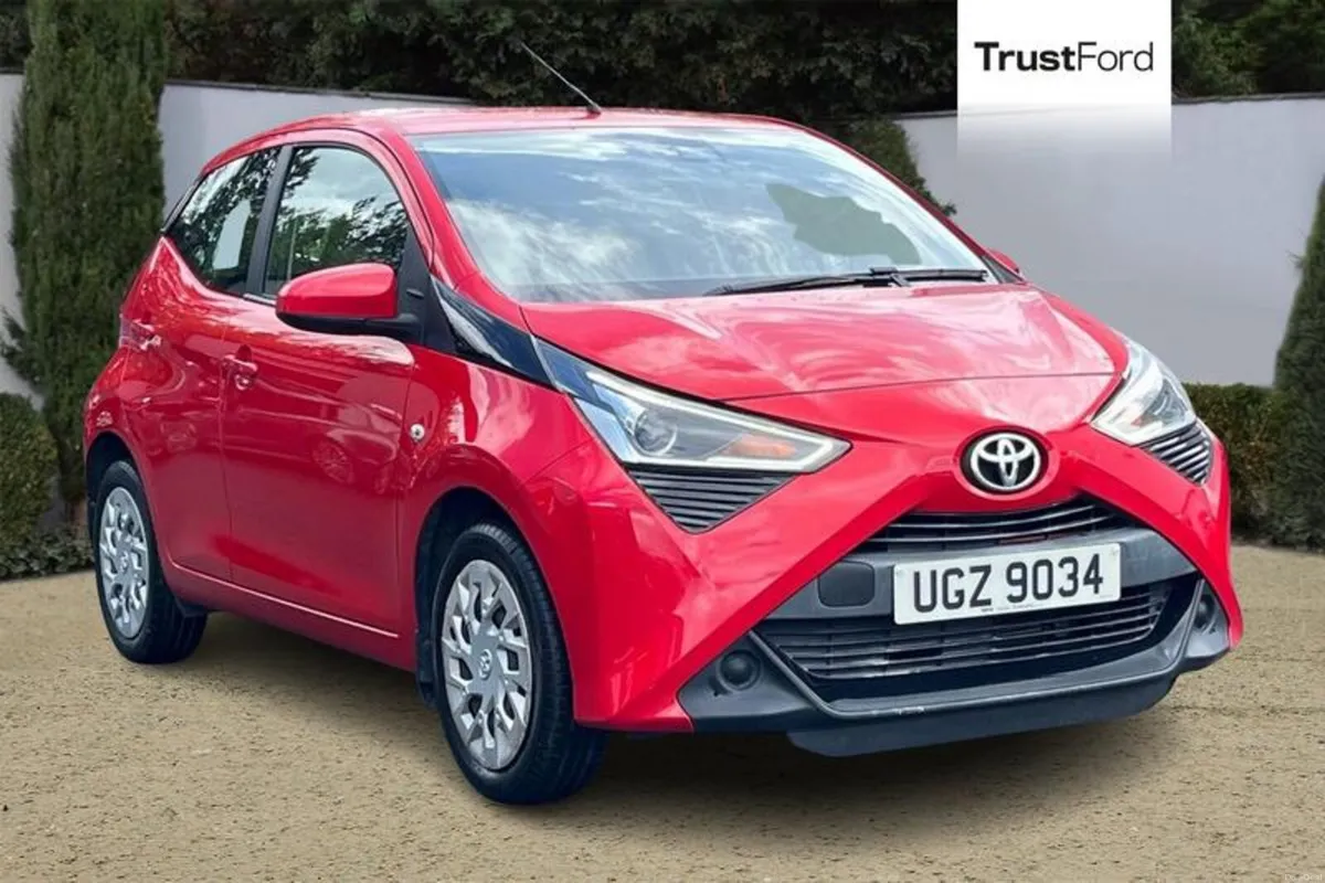 Toyota Aygo X-Play - Image 1