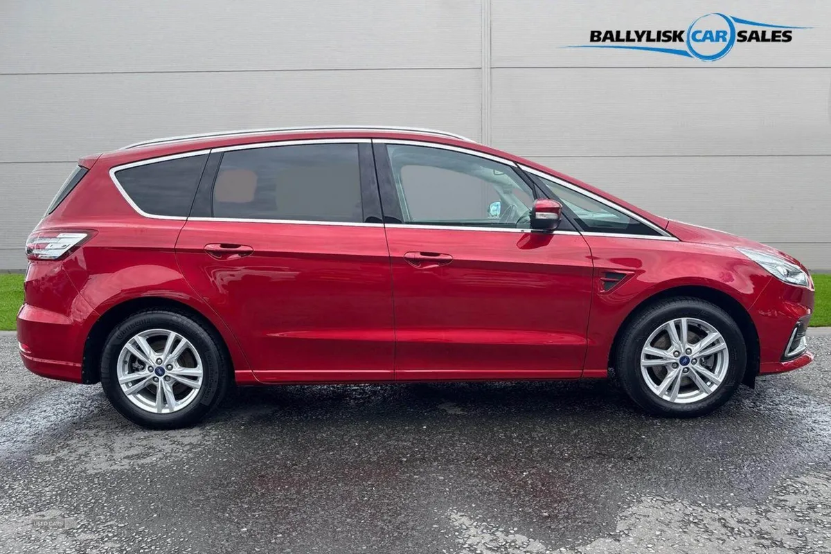 Ford S-Max 2.5h 190PS FHEV Titanium in Lucid Red w - Image 3