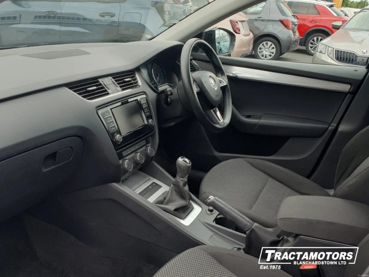 Skoda Octavia AMBITION 1.0 TSI 115HP 4DR - Image 4
