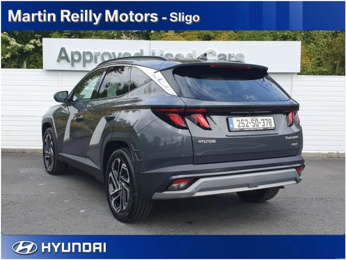 Hyundai Tucson 2WD Executive PHEV - Image 3