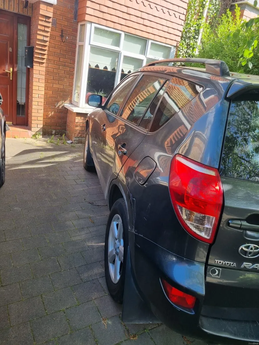 Toyota RAV4 2007 - Image 3