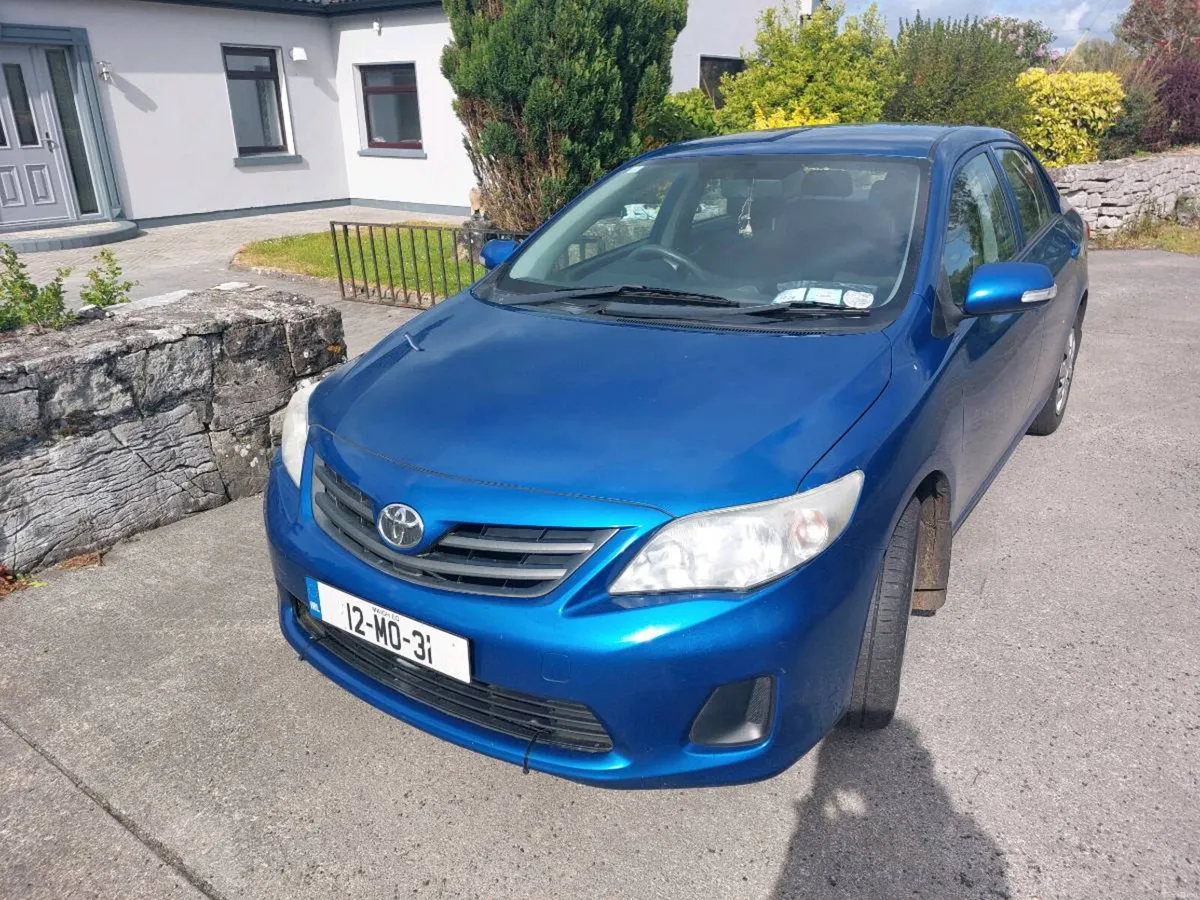 Toyota Corolla 2012 - Image 1