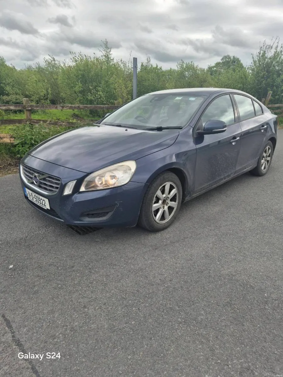 Volvo S60 - Image 1