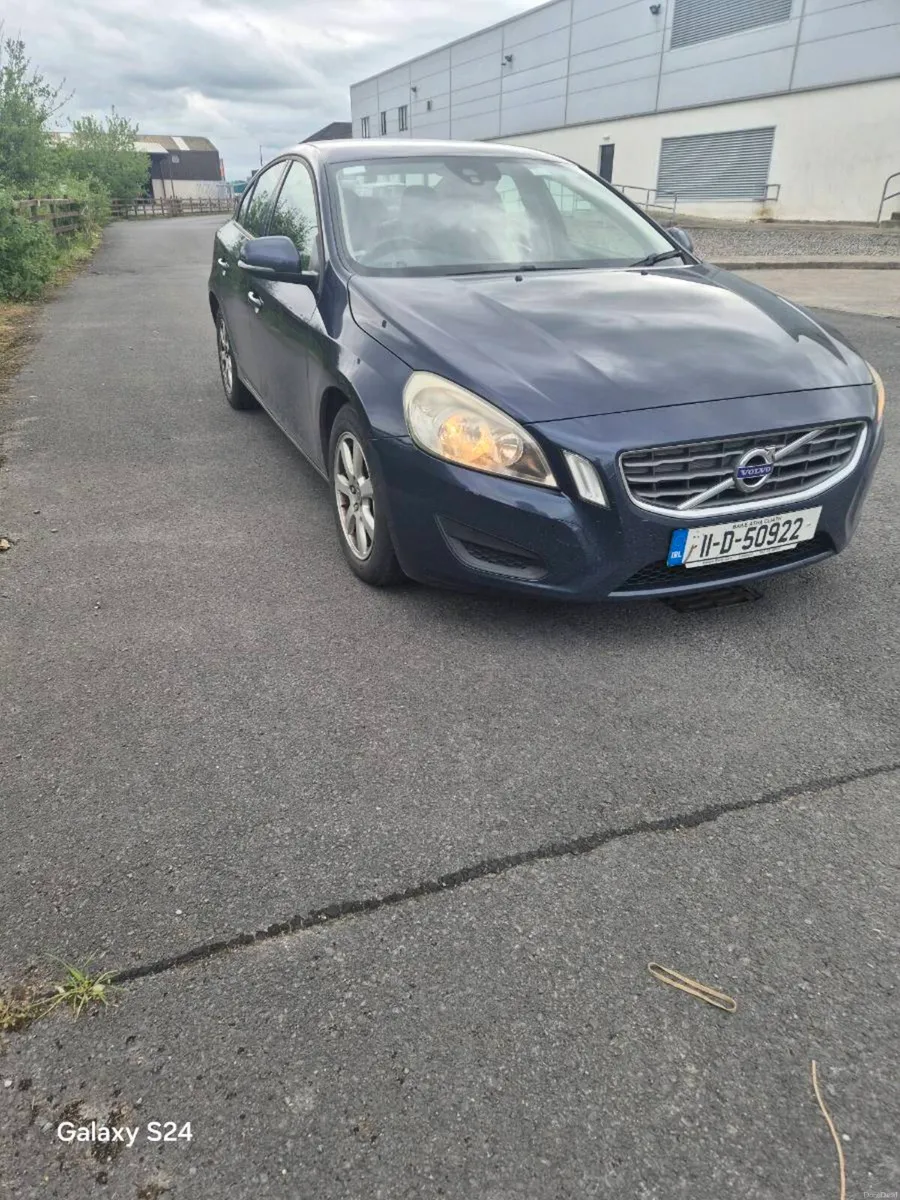 Volvo S60 - Image 3