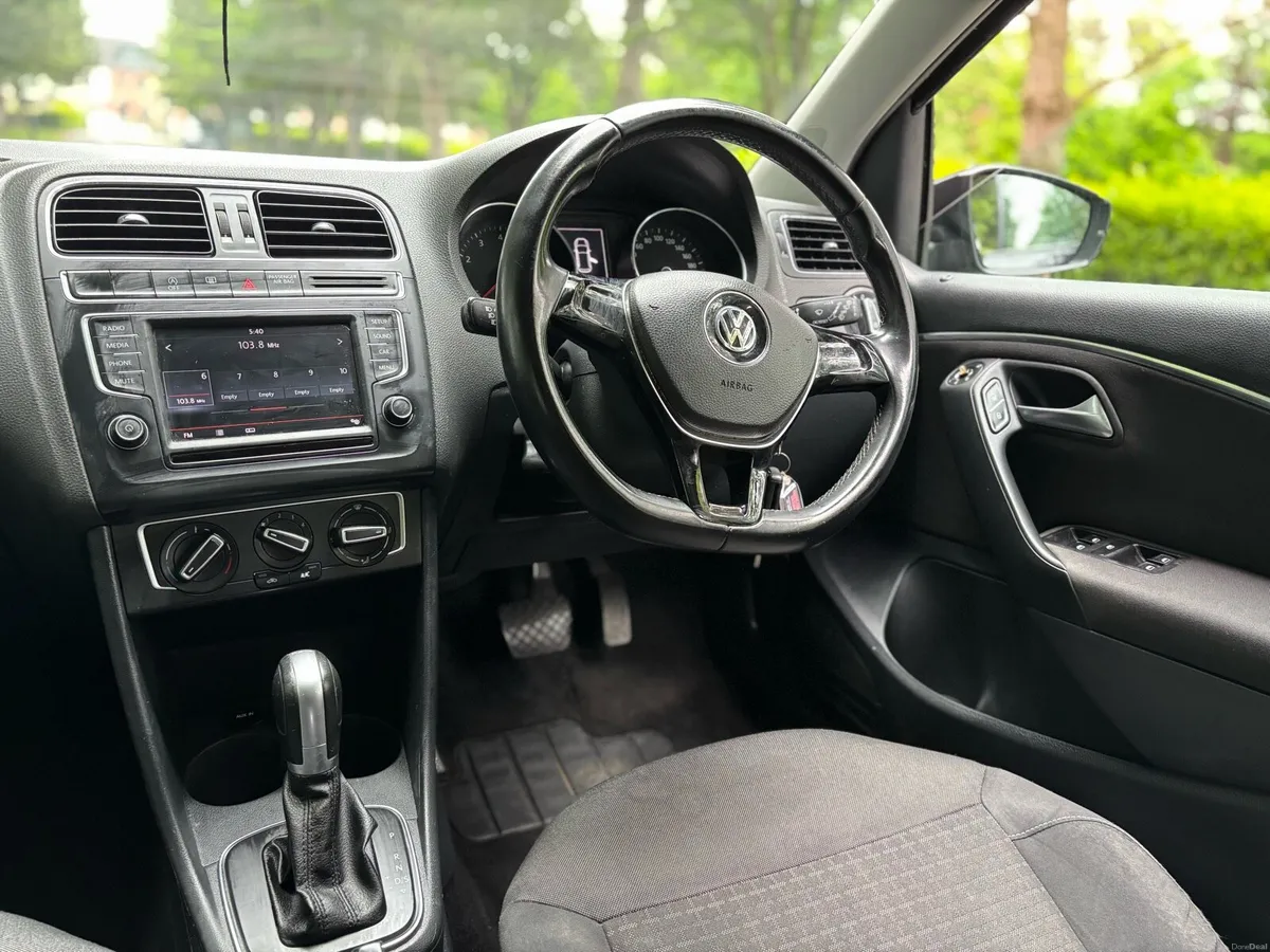 Volkswagen Polo AUTOMATIC 2014 Nct 05/27 - Image 4