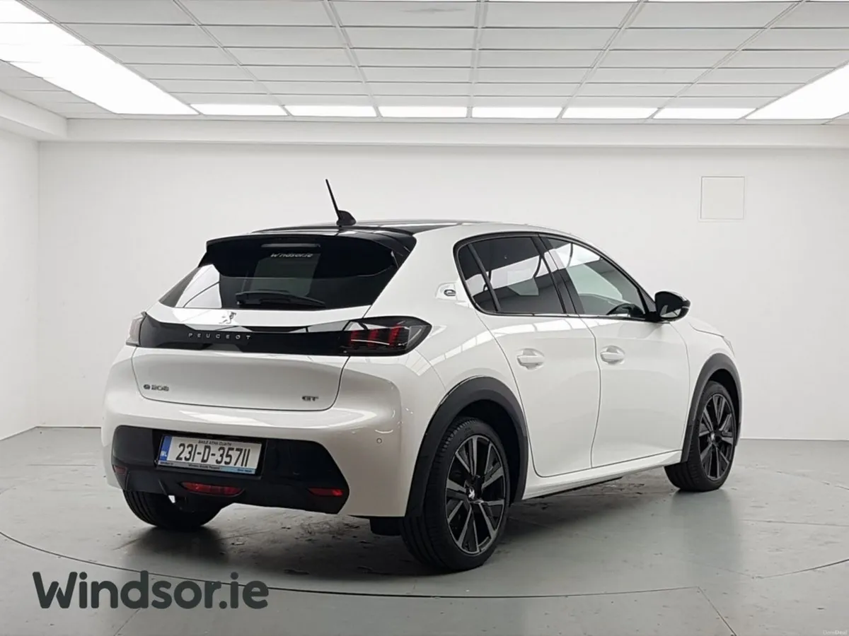Peugeot 208 Electric 136bhp (50 kWh) GT - Image 3