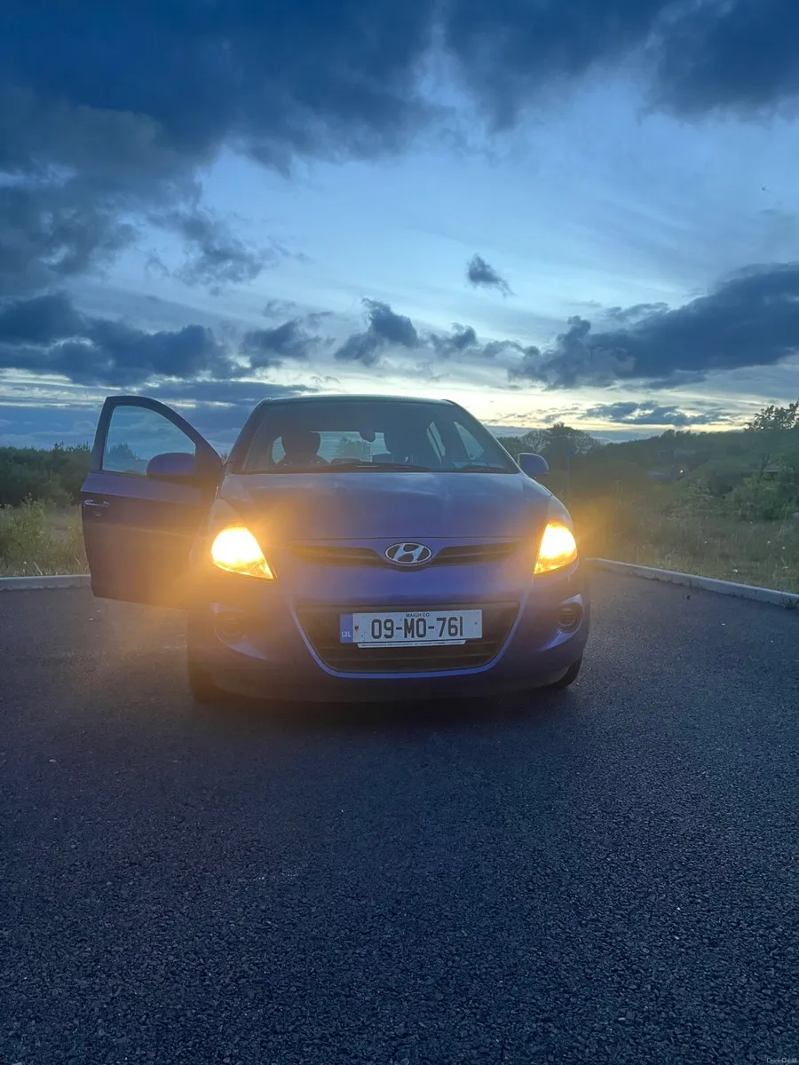 Hyundai i20 2009 - Image 1