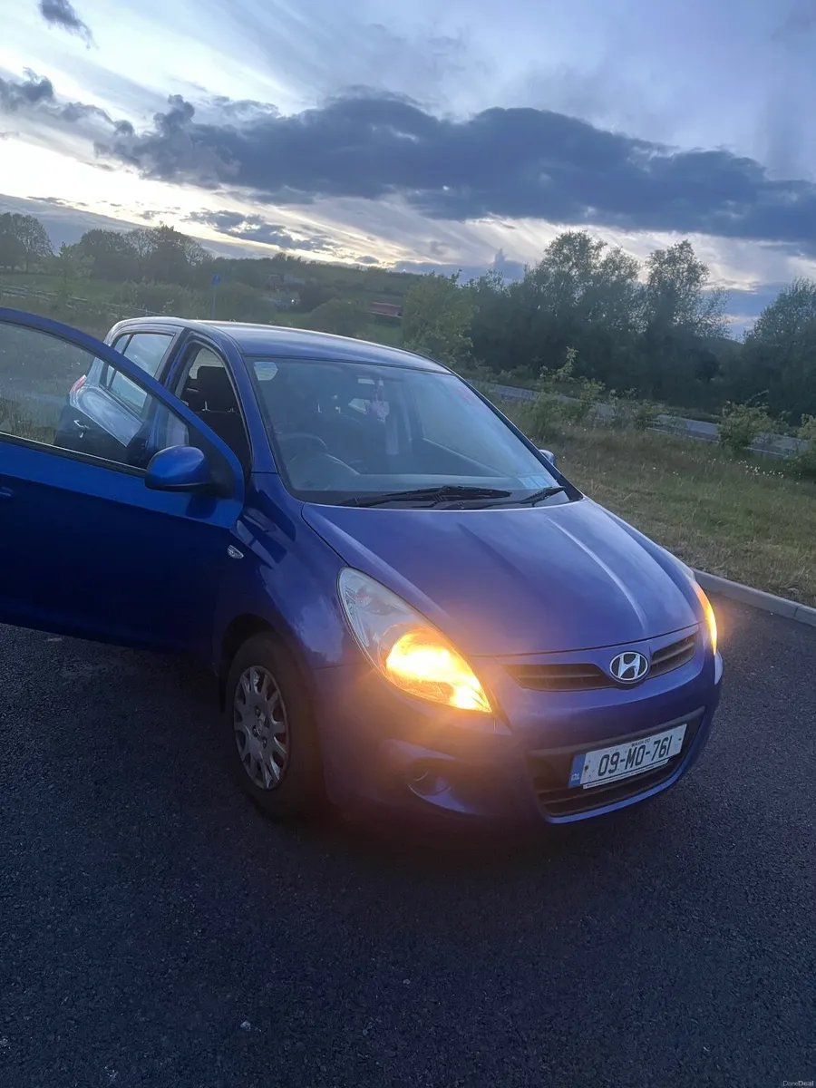 Hyundai i20 2009 - Image 1