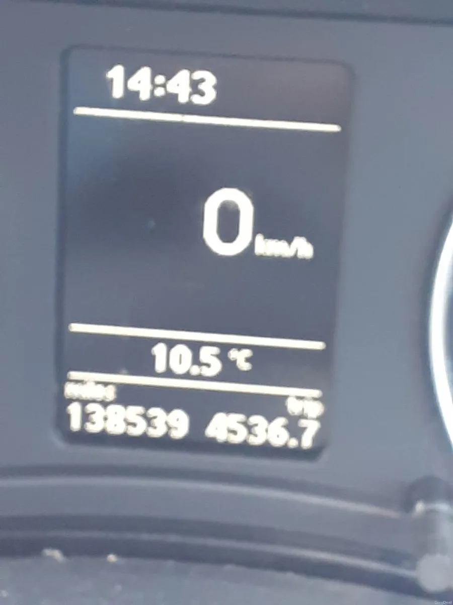 Skoda Octavia 2011 - Image 2