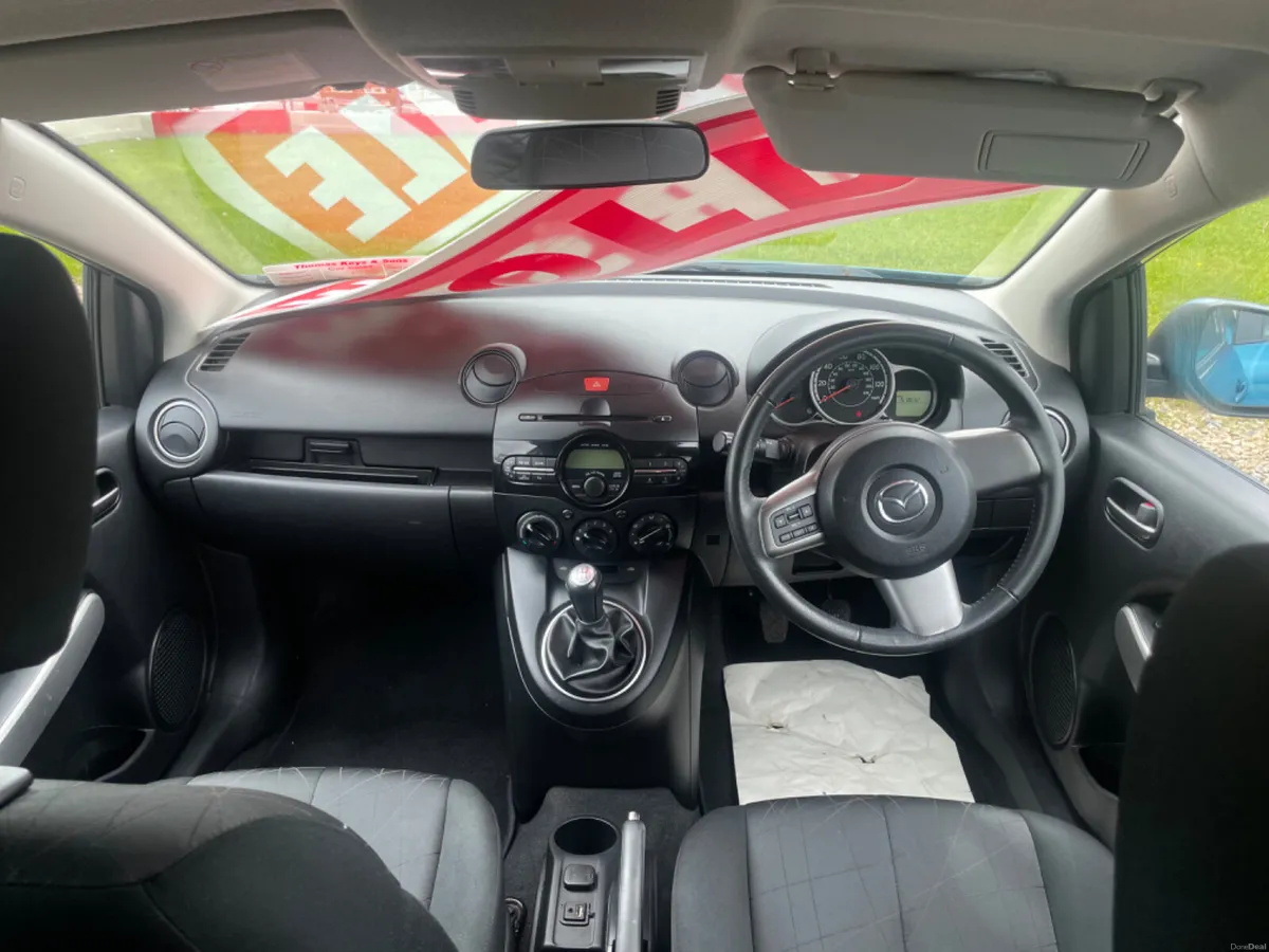 2013 Mazda Mazda2 Low Miles - Image 5