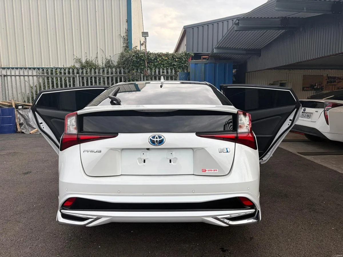 Toyota Prius 2022 - Image 4