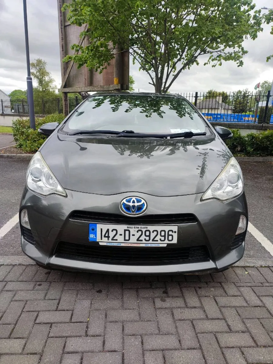 Toyota Aqua 1.5 Hybrid Automatic. Spotless! - Image 2