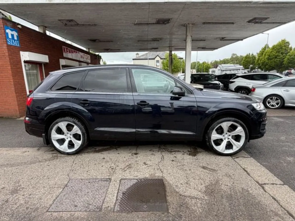 Audi Q7 3.0tdi 218 Quattro 7 Seater Low Kms - Image 2
