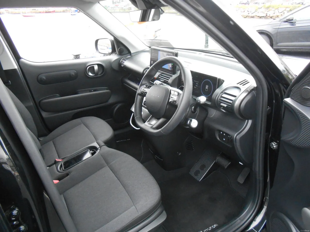 Hyundai INSTER Elegance Long Range 2025 - Image 4