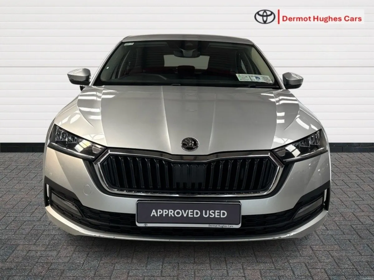 Skoda Octavia AMBITION 2.0 TDI 115HP DSG 5 5DR AUT - Image 5