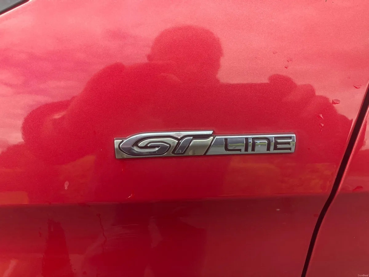 Car - Image 3