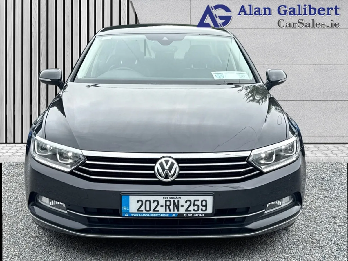 Volkswagen Passat HIGHLINE 2.0 TDI Digital Clocks - Image 4