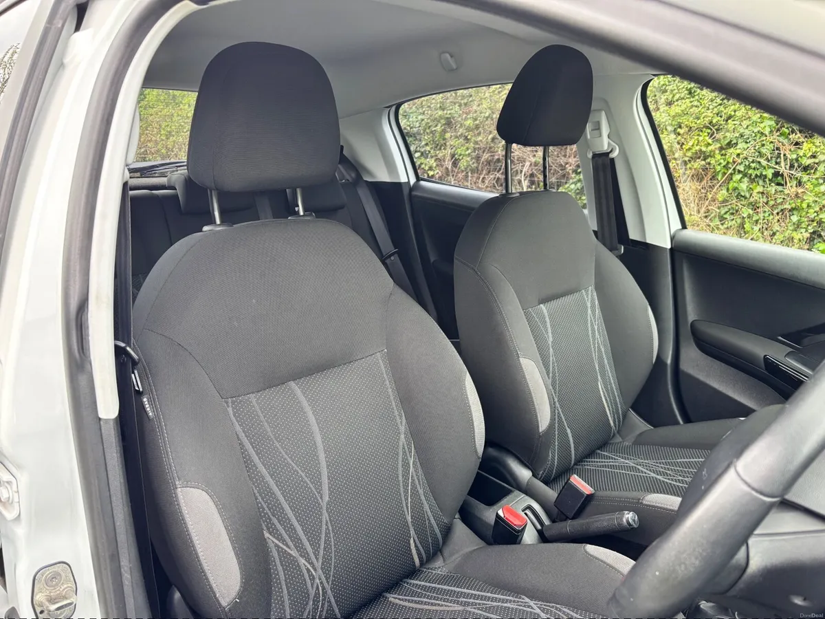 Peugeot 208 2015 LOW KMS NEW NCT - Image 4