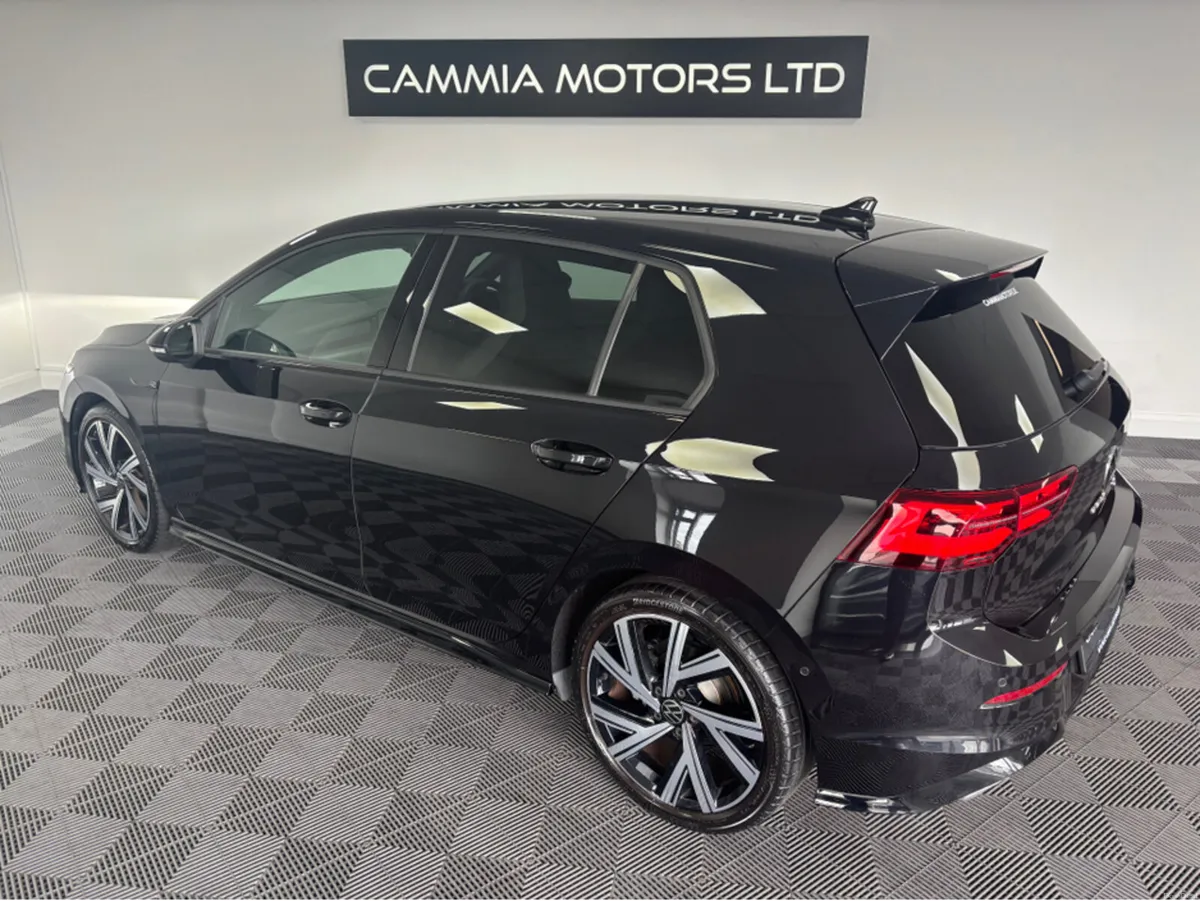 Volkswagen Golf *VOLKSWAGEN GOLF MK8* *R-LINE* *DI - Image 2