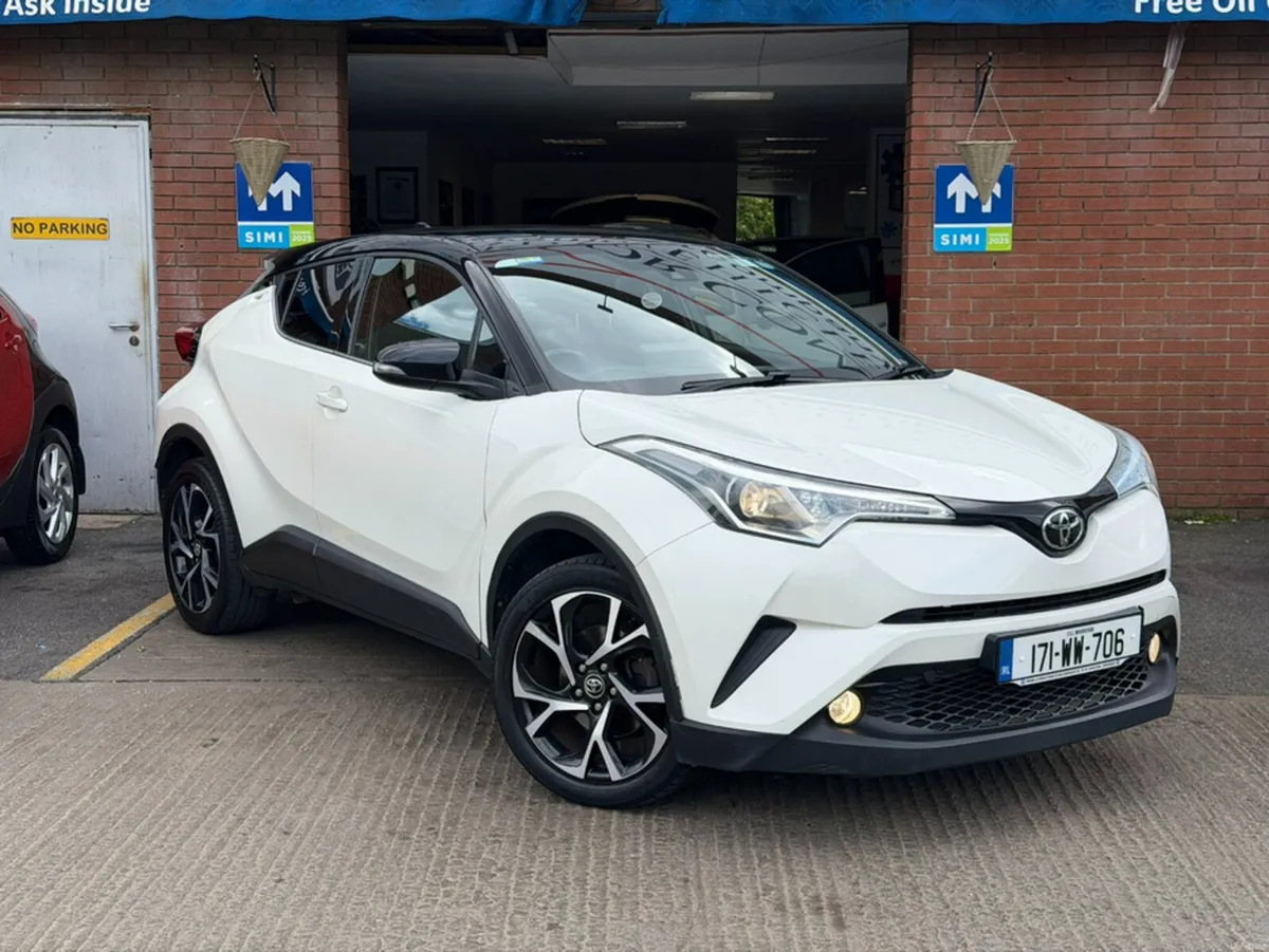 Toyota C-HR 1.2T LUNA SPORT 5DR - Image 1