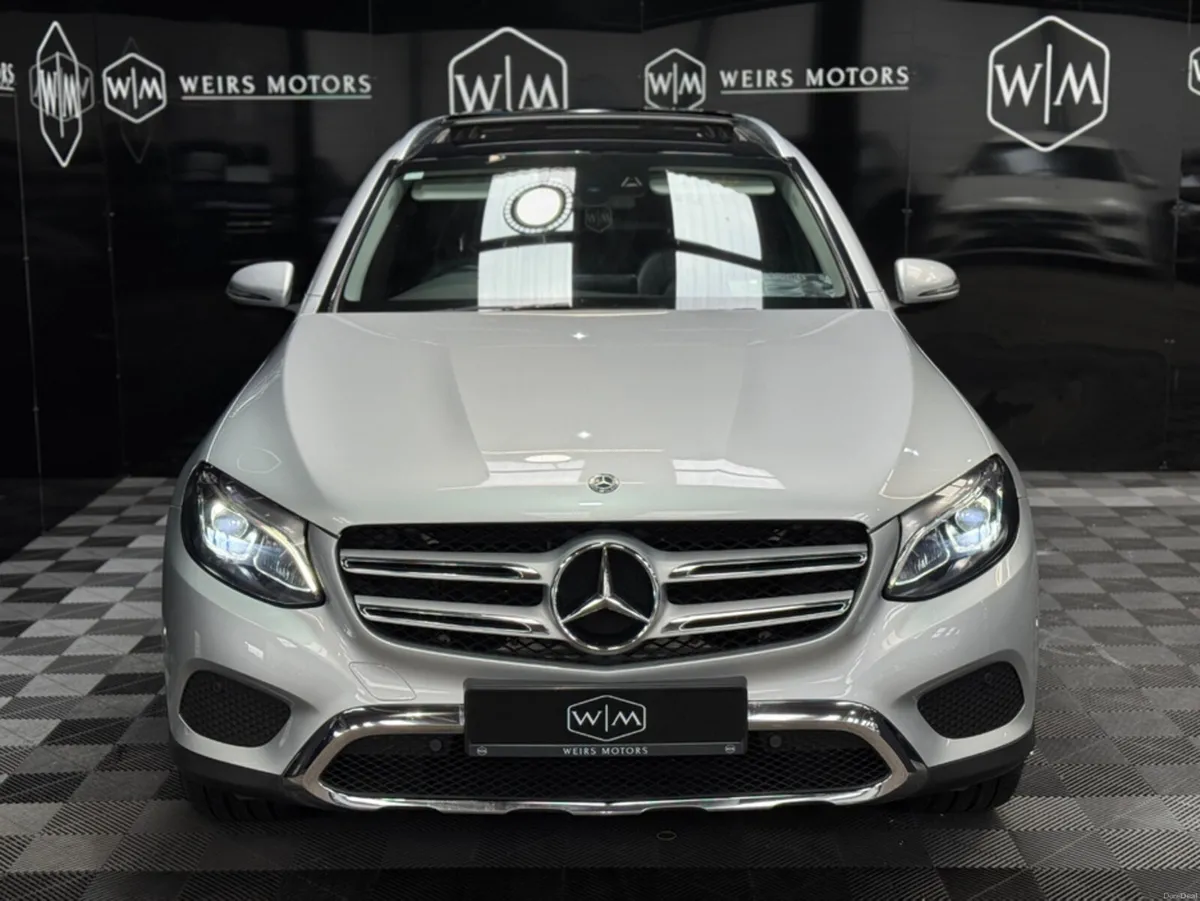 Mercedes-Benz GLC 220D 4MATIC SPORT PREMIUM + 5 5D - Image 4