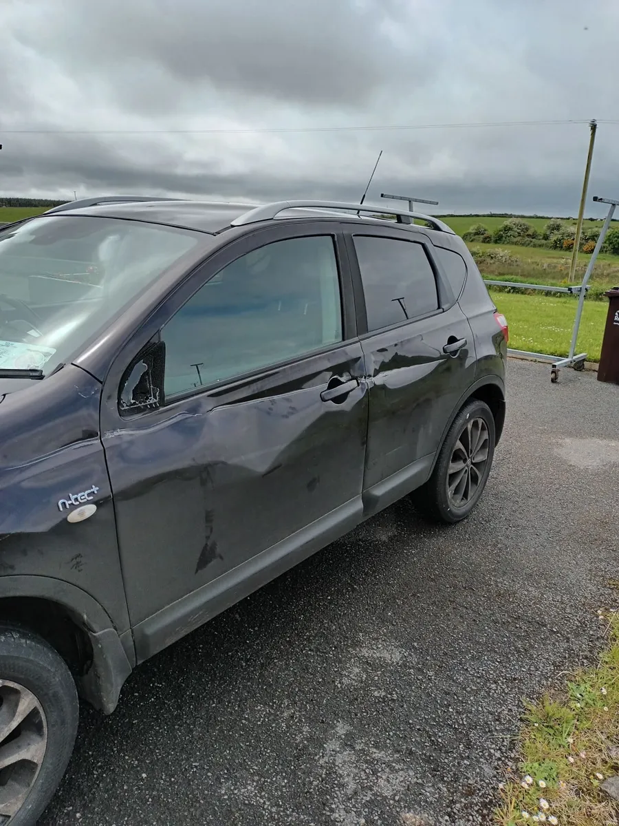 Nissan Qashqai 2012 - Image 4