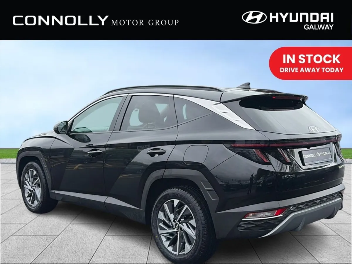 Hyundai Tucson 2WD Executive Plus - Image 3