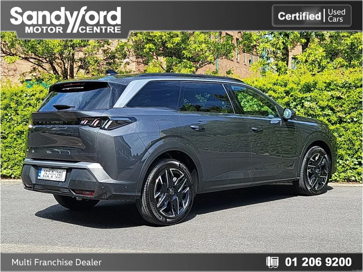 Peugeot 5008 1.2 MHEV  ALLURE 145bhp E-DCS6 - Image 4