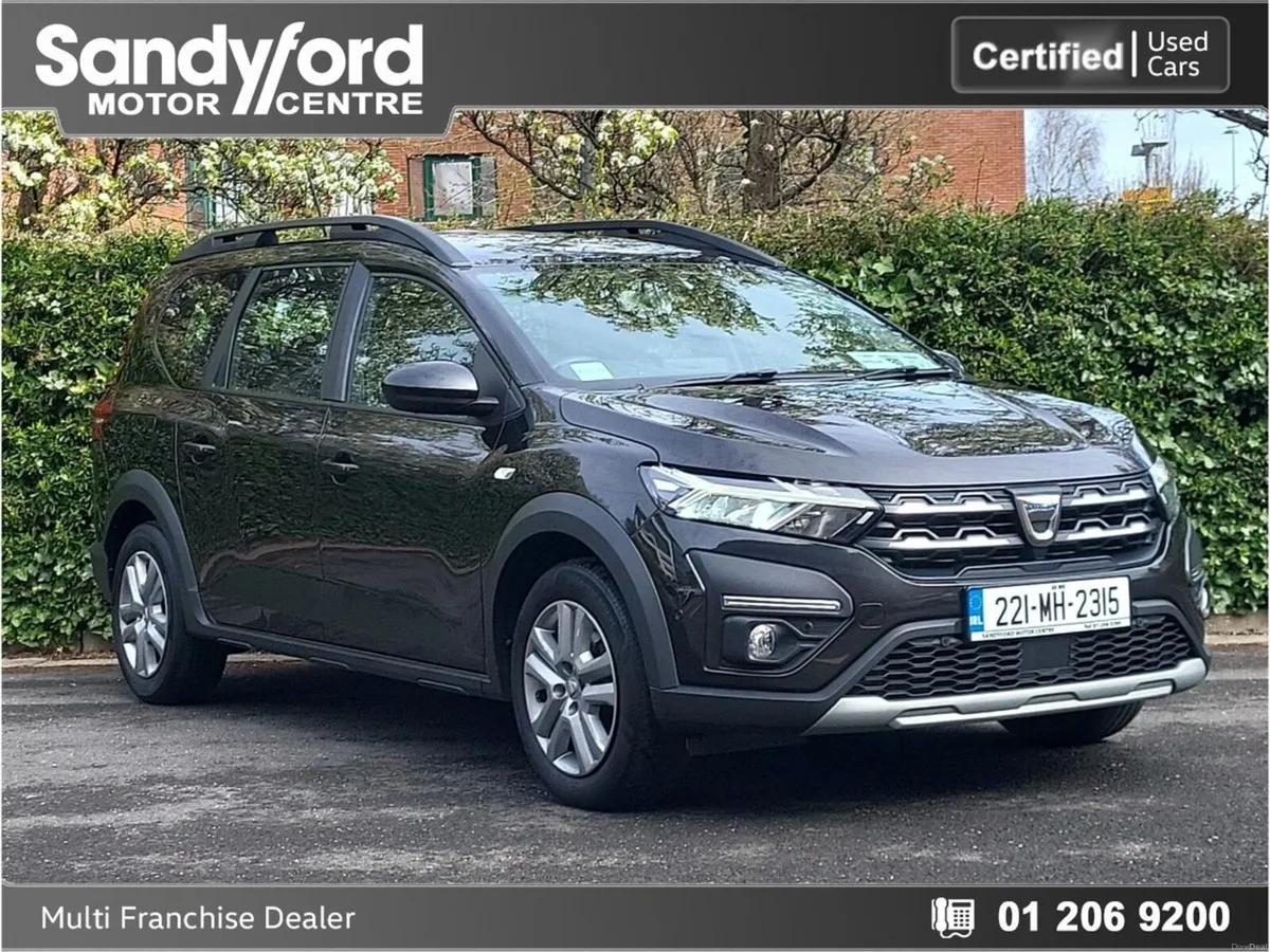 Dacia Jogger TCe 110 Comfort**7 SEATS** - Image 1
