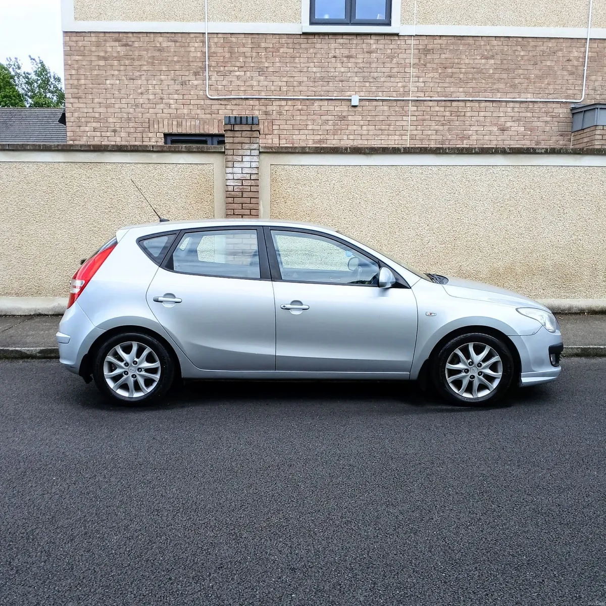 Hyundai i30 2008 1.4 NCT 12/26 - Image 3