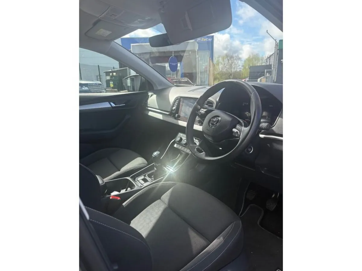 Skoda Karoq 2024 - Image 4