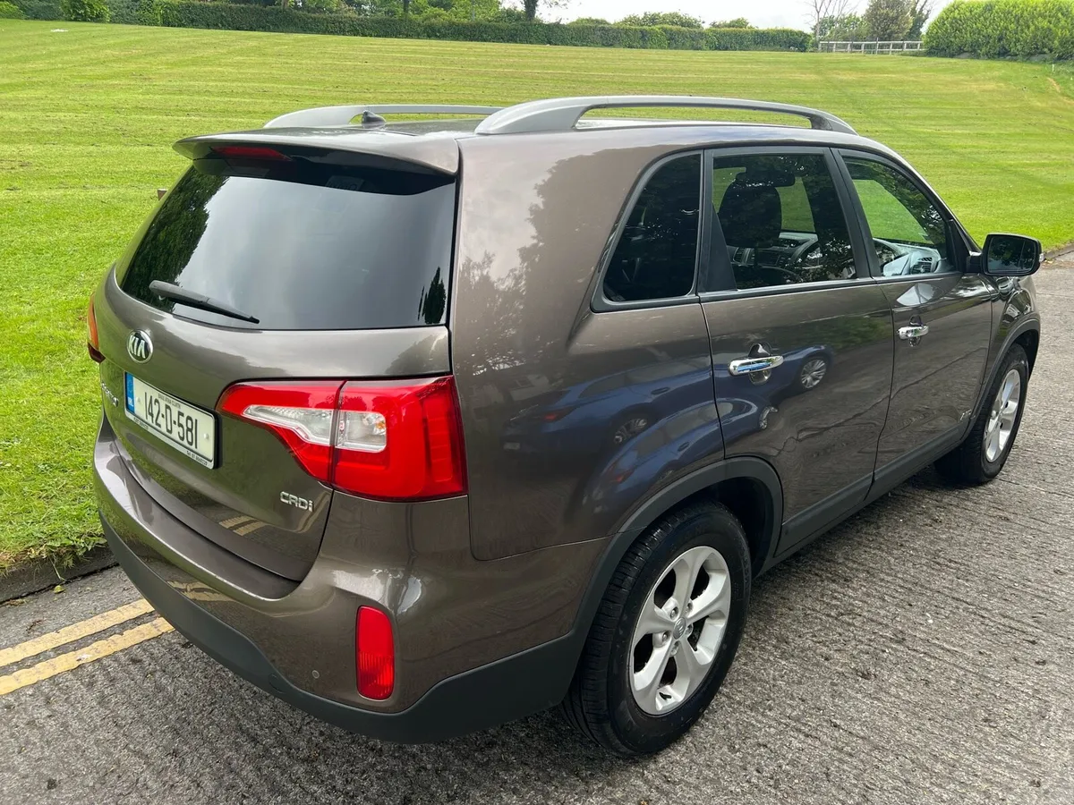 Kia Sorento 2.2 Platinum AWD ONLY 126K KM - Image 2