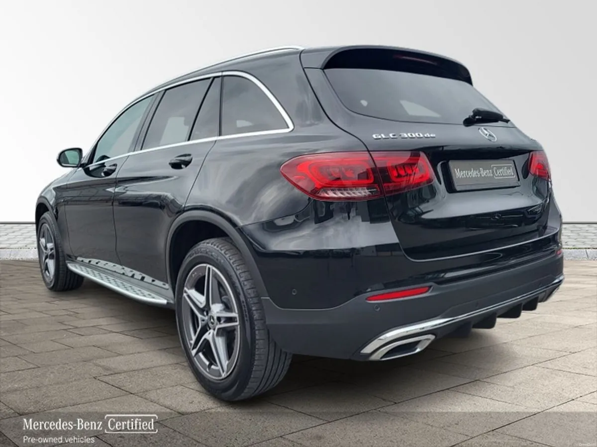 Mercedes-Benz GLC GLC300de PHEV 4MATIC AMG Line Pr - Image 3