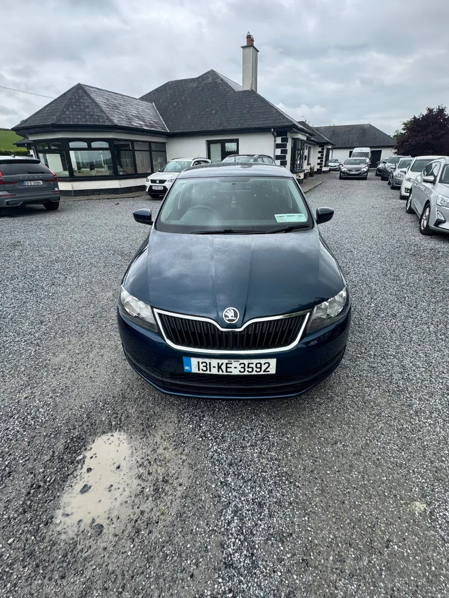 Skoda Rapid 2013 low km taxed tested diesel - Image 4