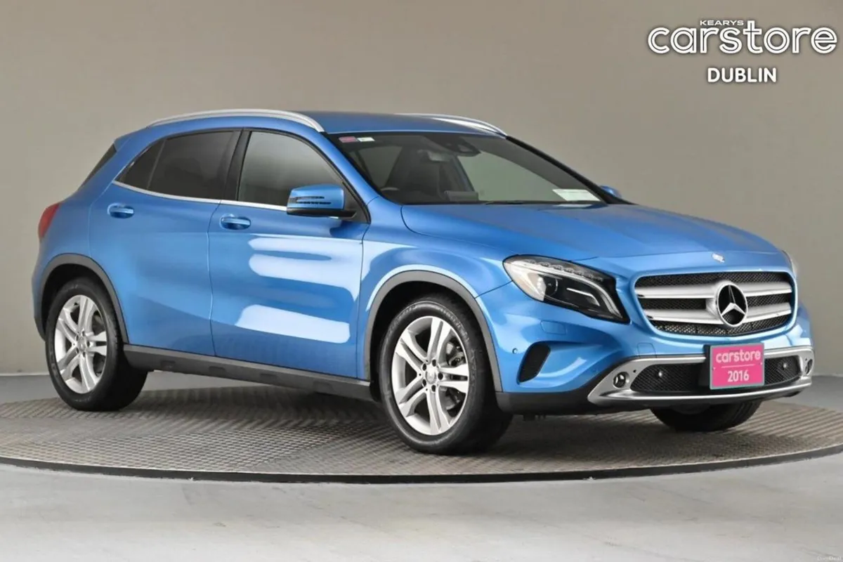 Mercedes-Benz GLA GLA 180 **POWERED TAILGATE**HALF - Image 1