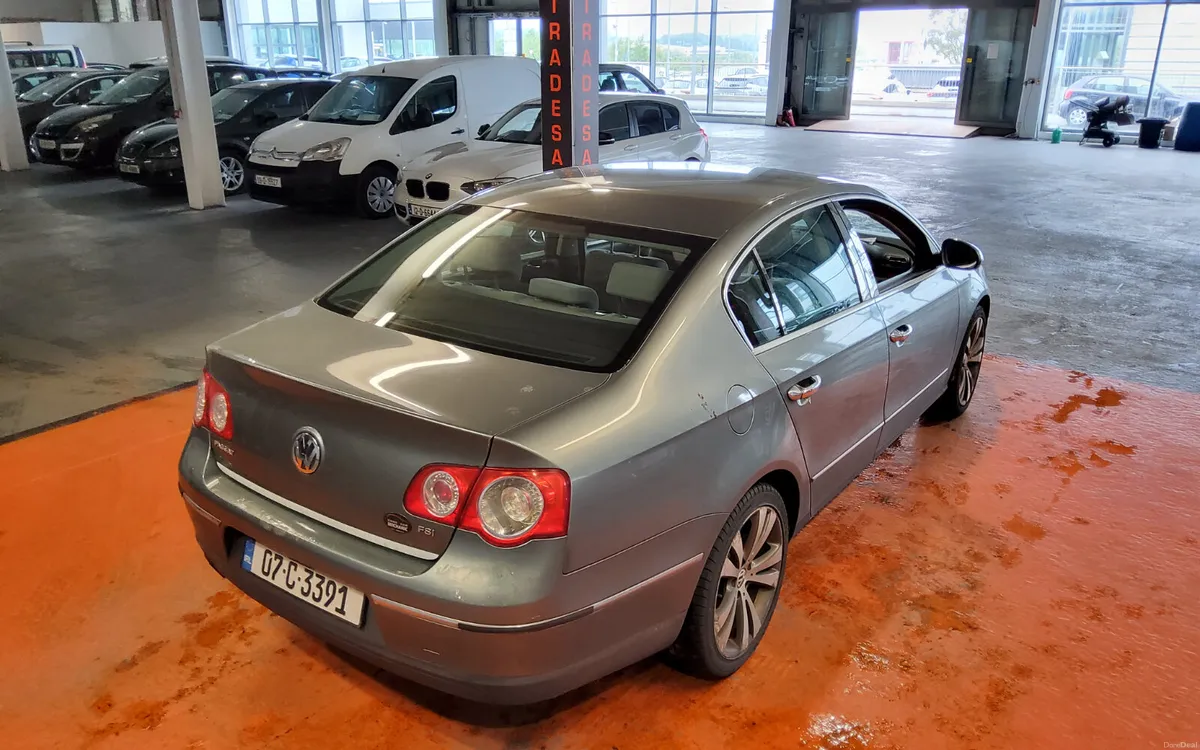 Volkswagen Passat 2007 - Image 3