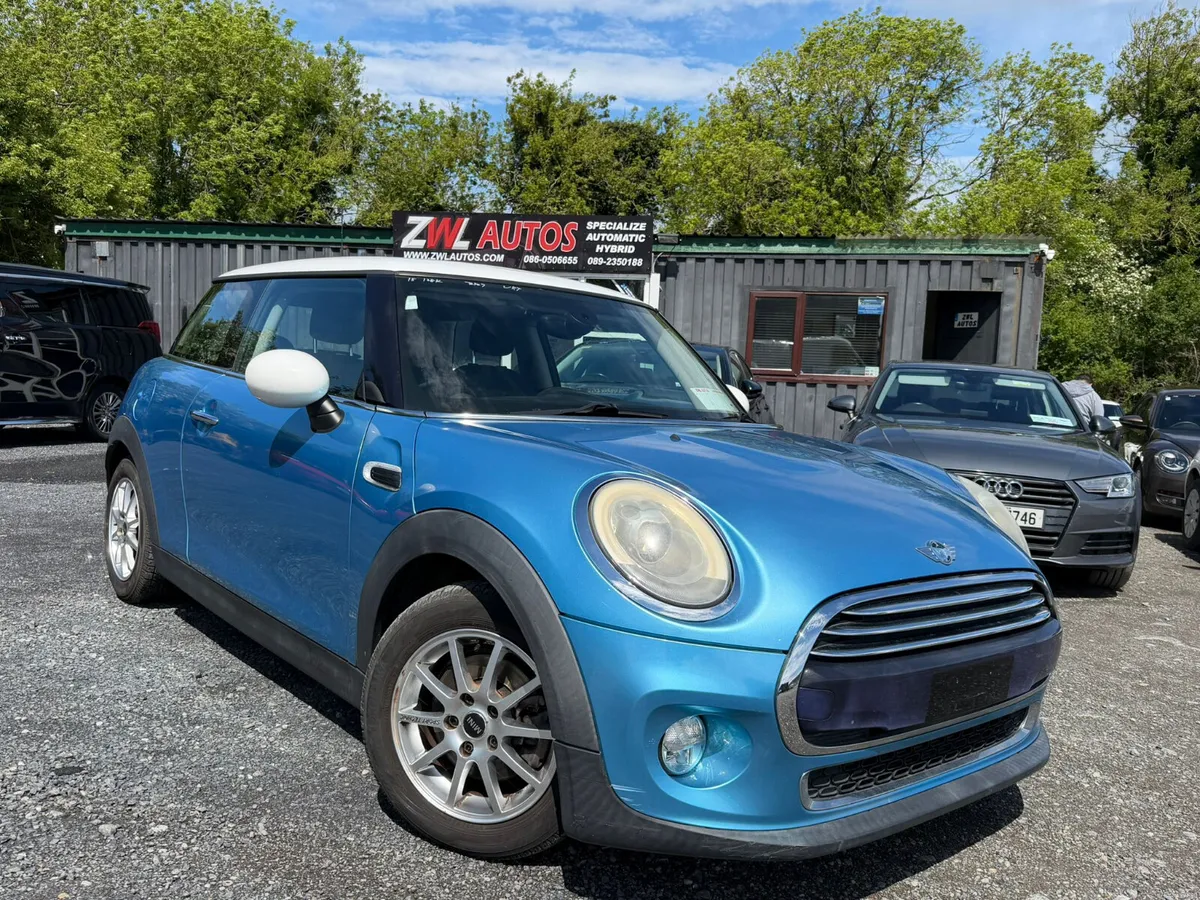 15 MINI COOPER 1.5 - Image 2