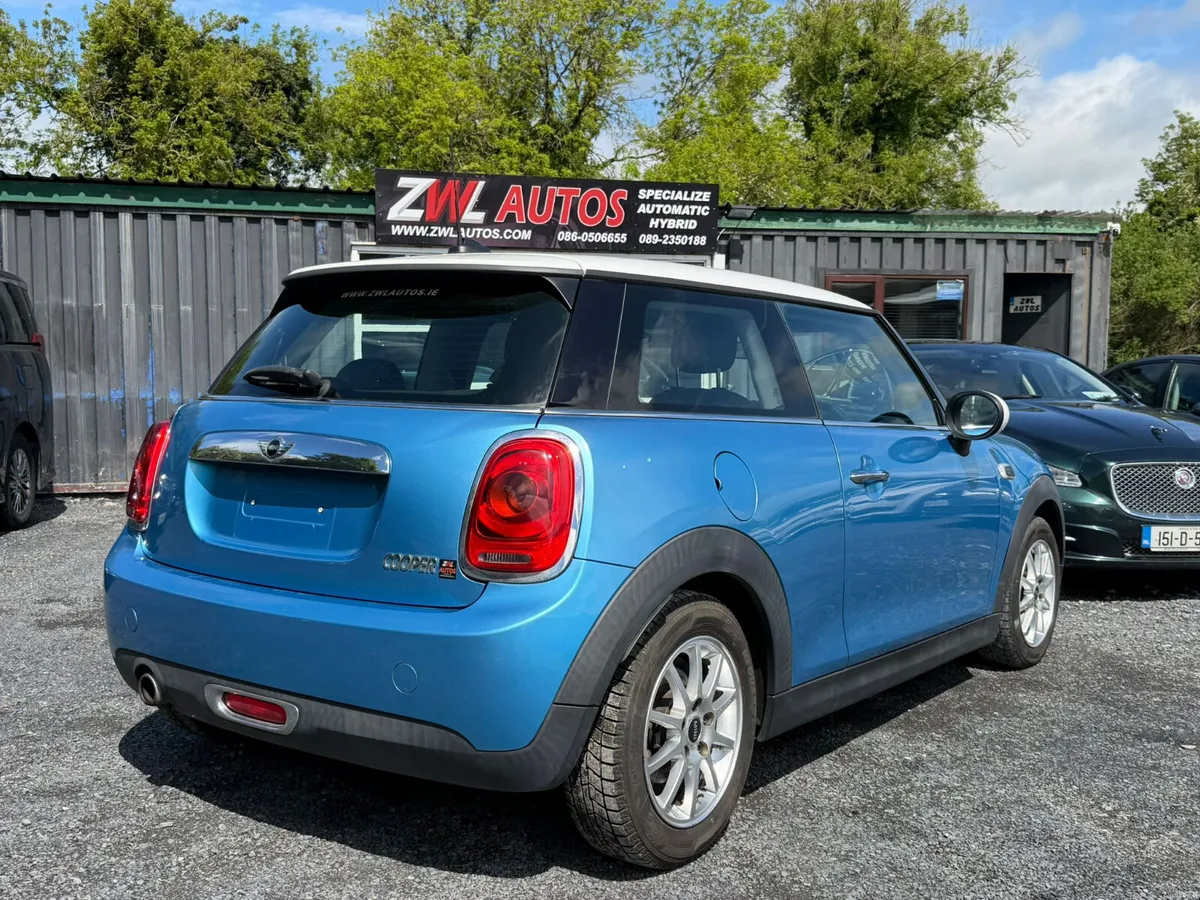 15 MINI COOPER 1.5 - Image 6