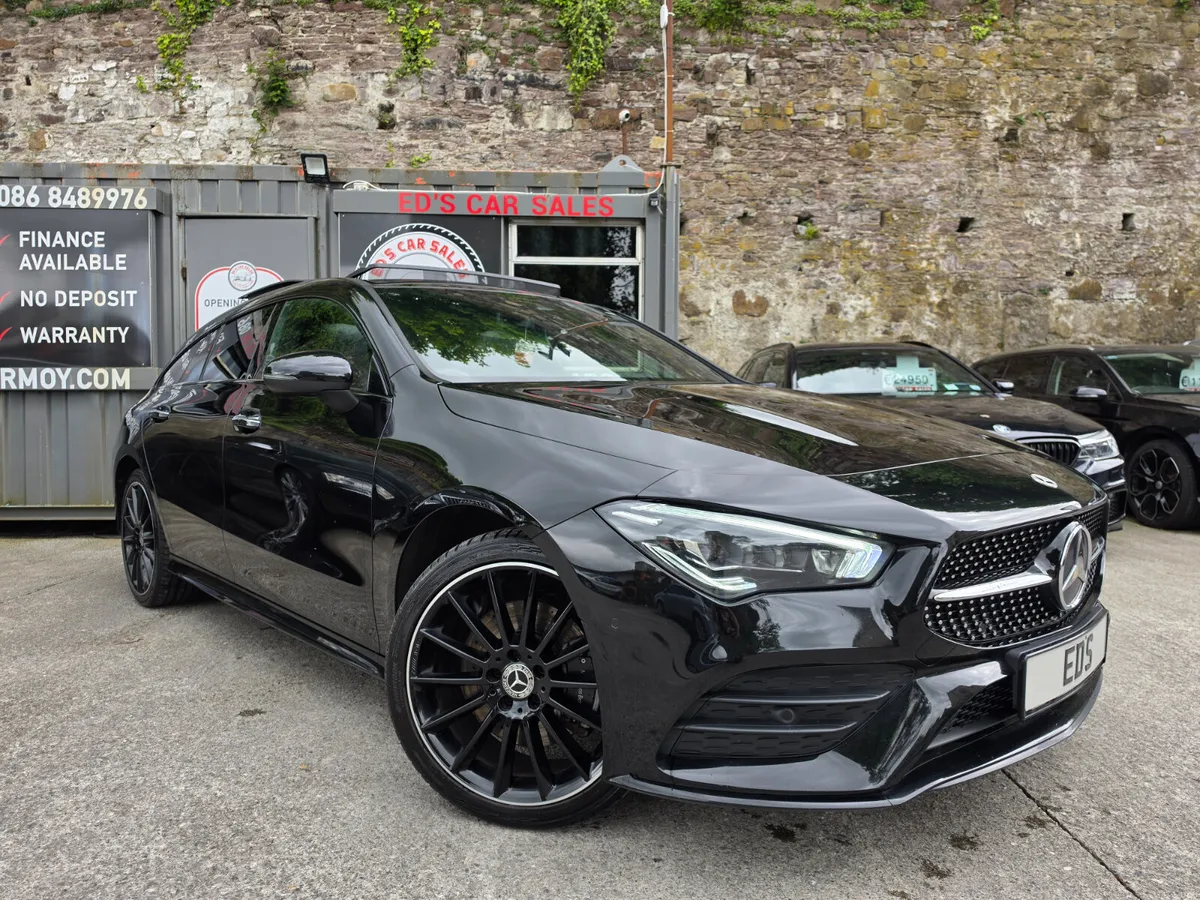 Mercedes-Benz Cla250e Amg Premium + Night Edition - Image 1