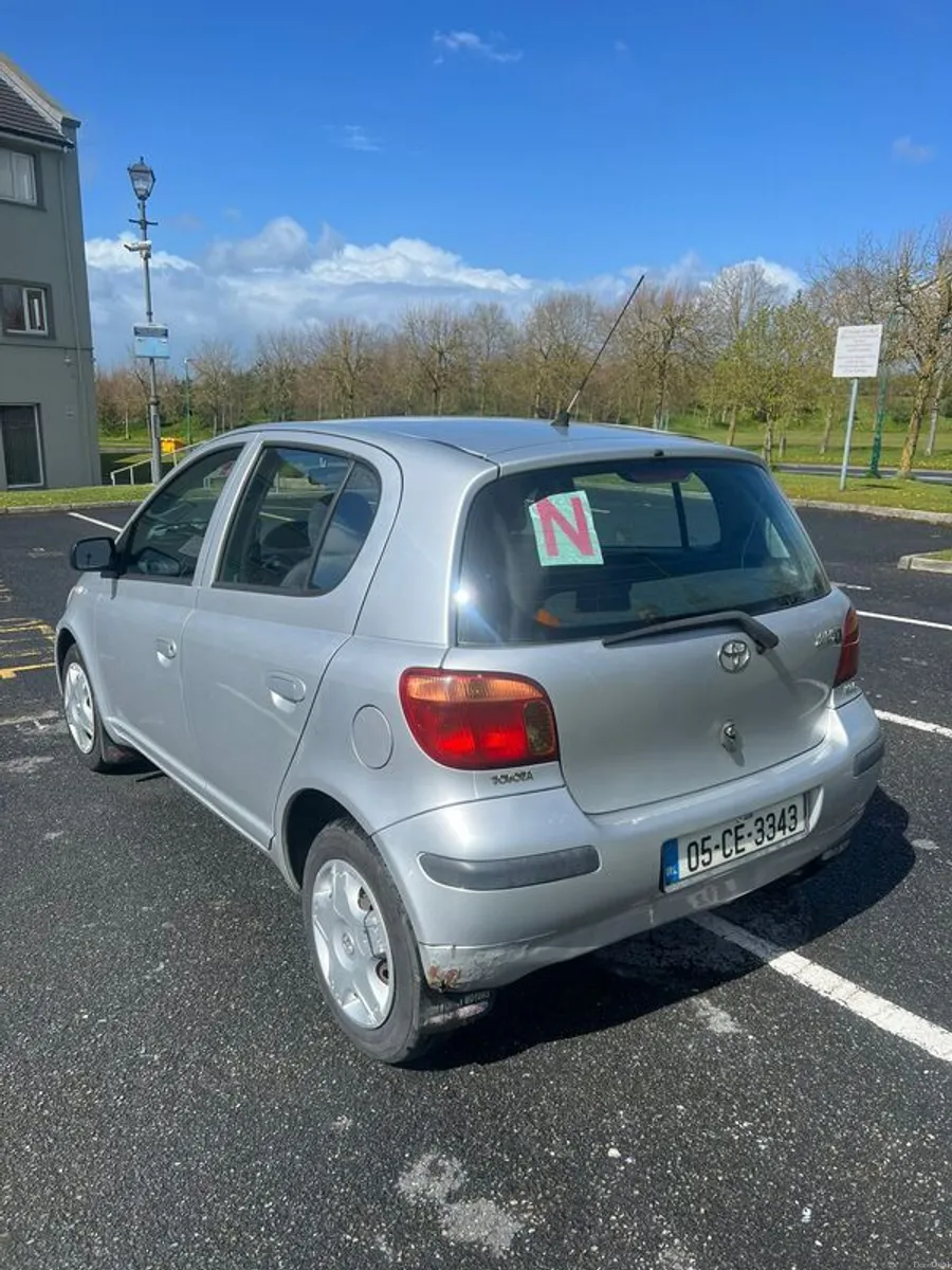 2005 Toyota Yaris - Image 3